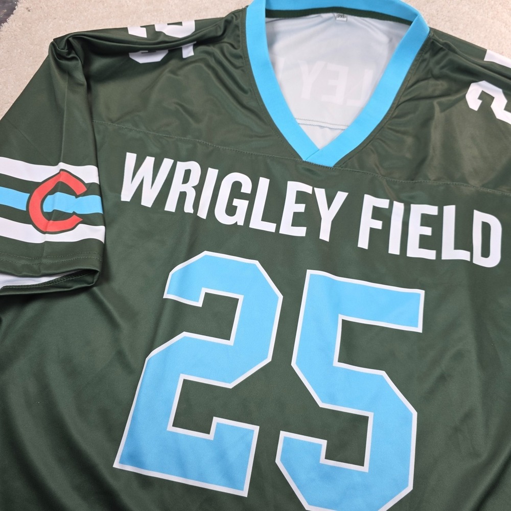Wrigley Field Football Jersey Mens 2XL Green‎ Chicago Cubs 25 V-Neck Sportswear